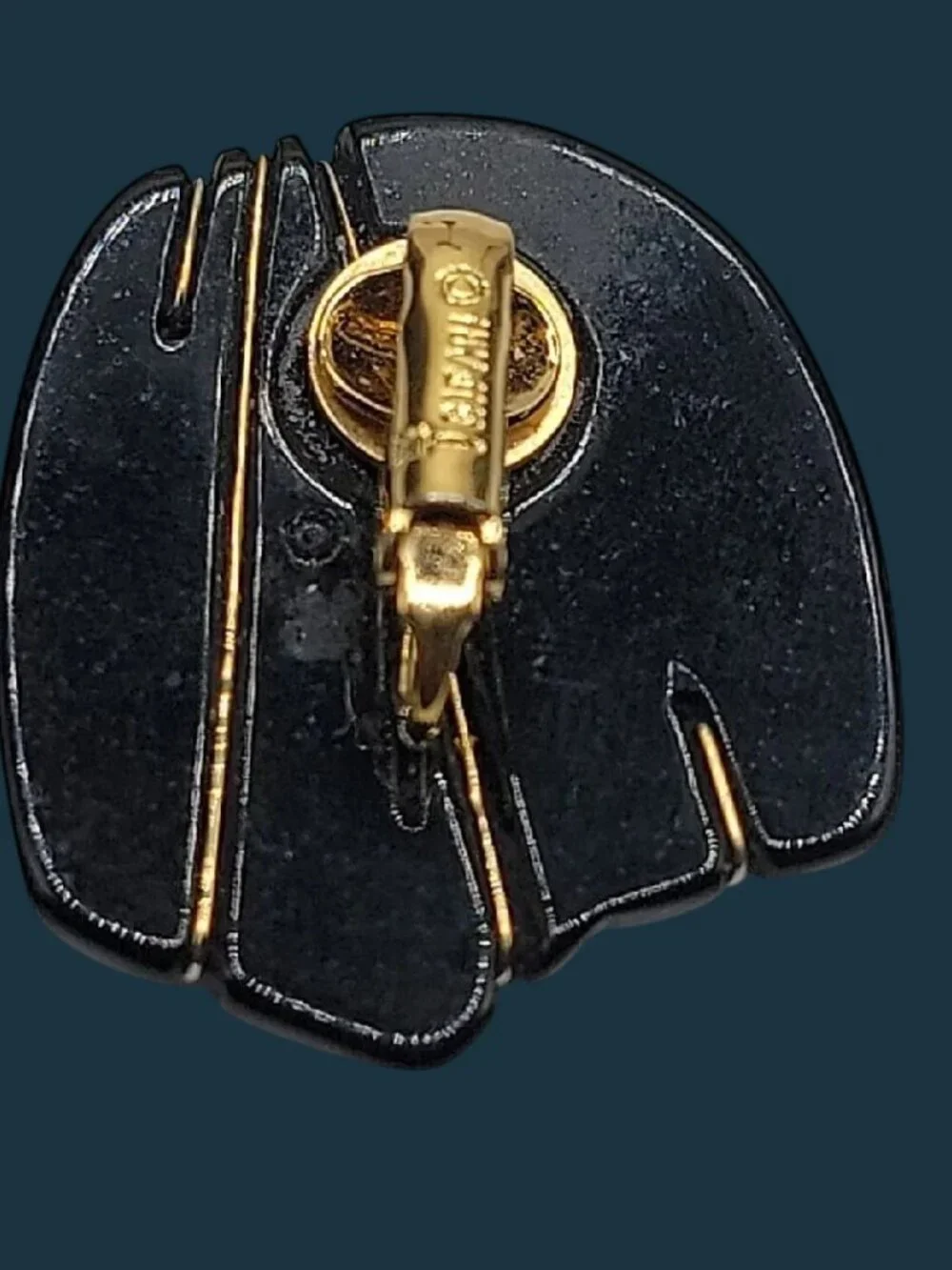 Vtg Crown Trifari Art Deco Style Shell Clip On Earrings Black Gold Tone Wire